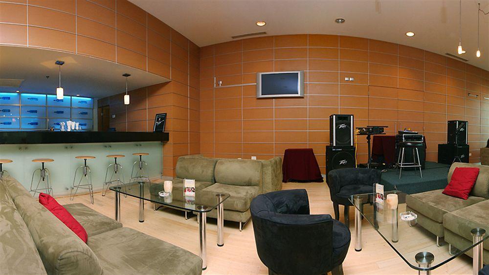 Marriott Tijuana Hotel Bagian luar foto