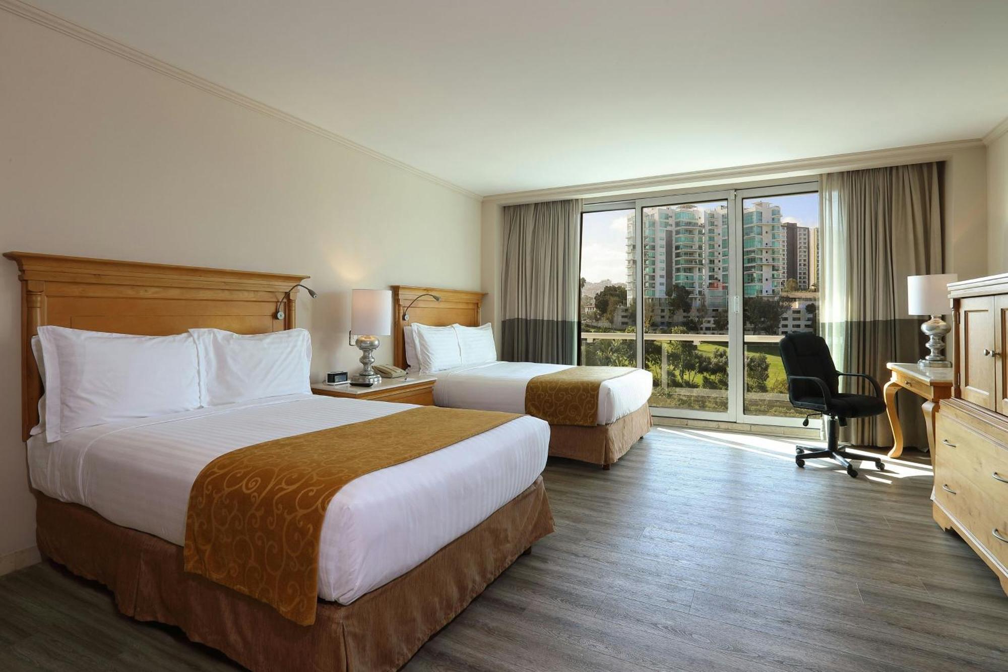 Marriott Tijuana Hotel Bagian luar foto